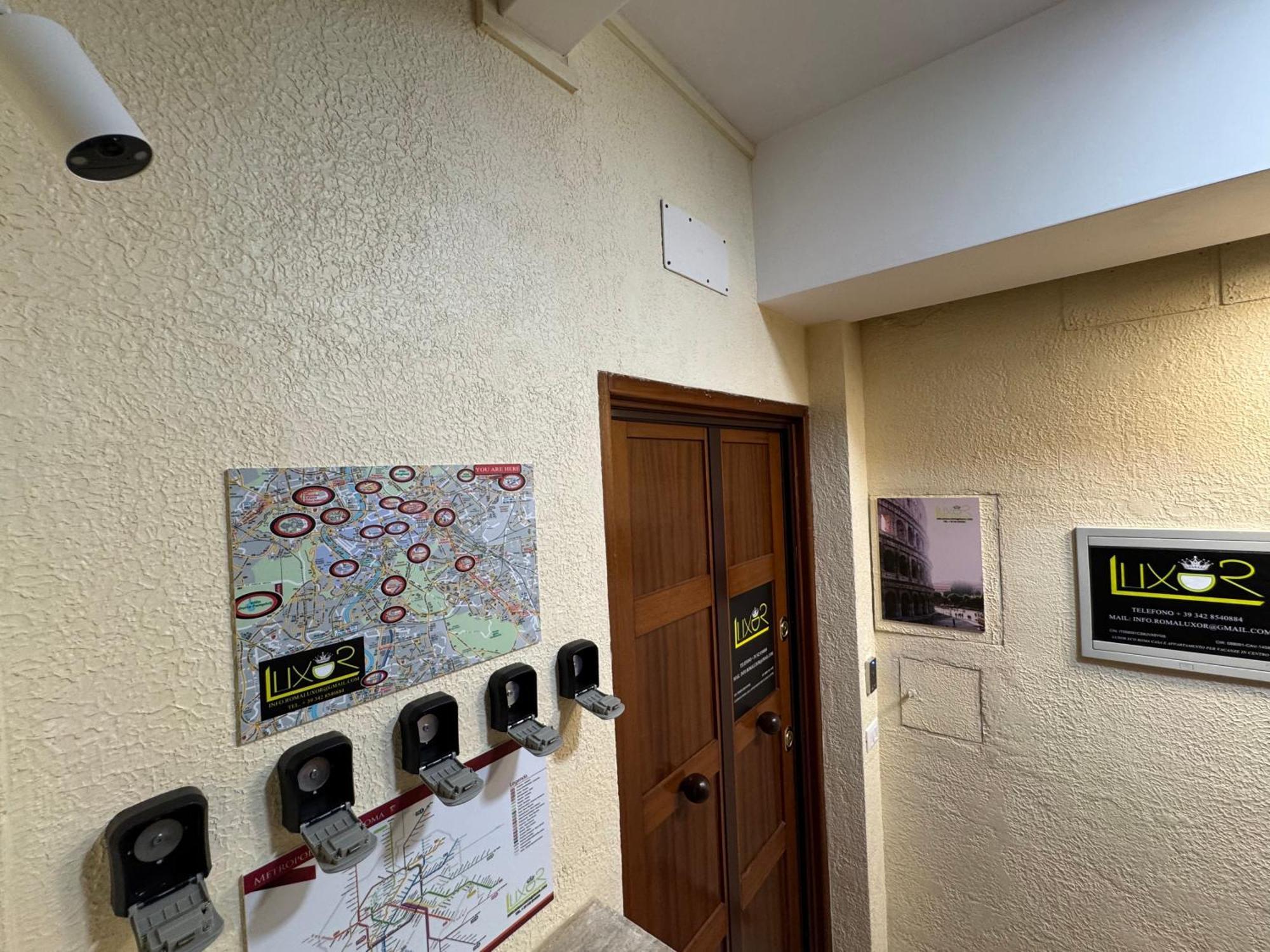 Luxor Eco Casa E Per Vacanze In Centro Piazza Bologna, Colosseo, Piazza Di Spagna, Vaticano, San Pietro, Sapienza, Fontana Di Trevi, Piazza Navona, Trastevere, Tiburtina, Termini, Aeroporto Frühstückspension 2*